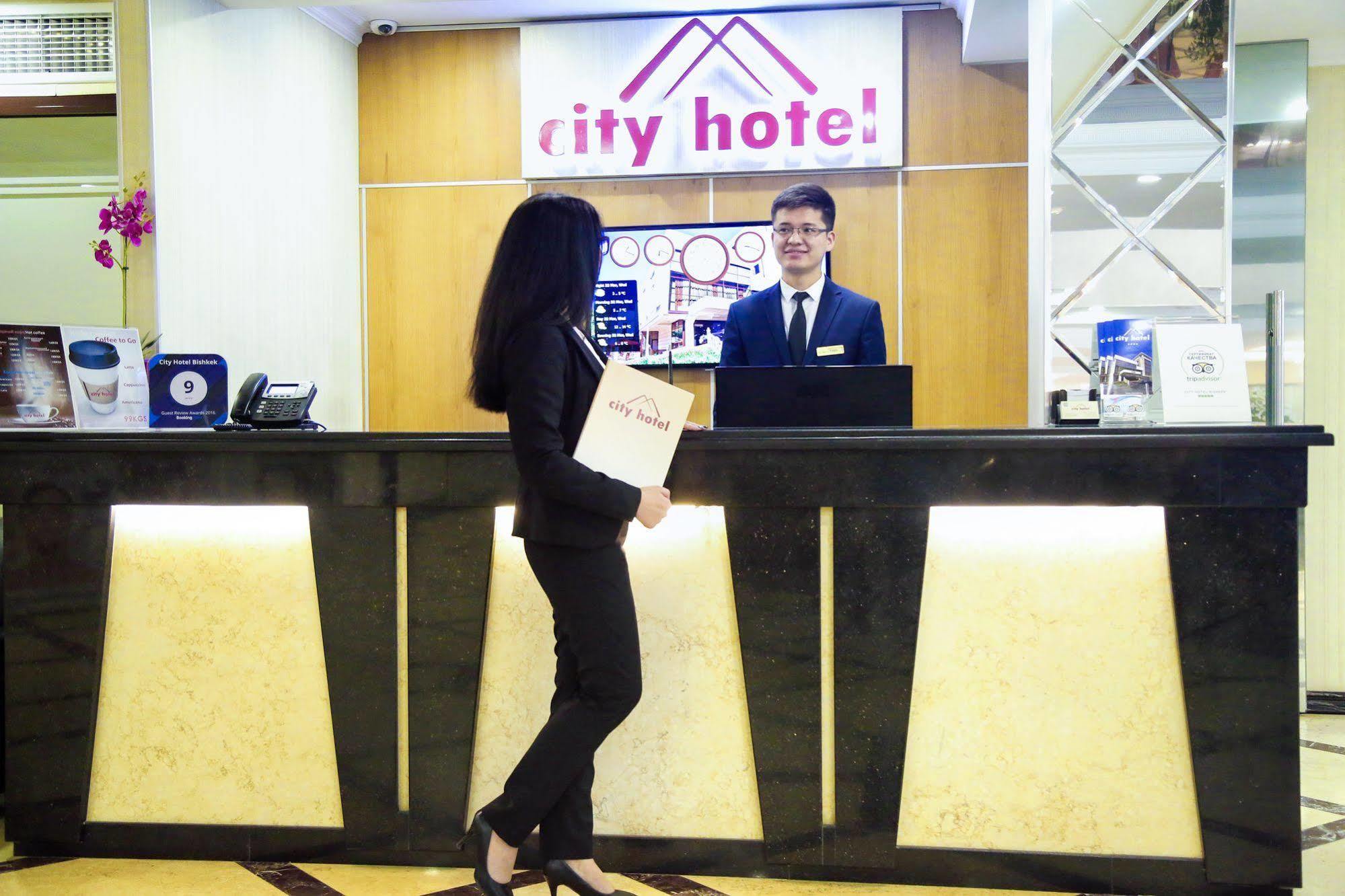 City Hotel Bisjkek Eksteriør billede